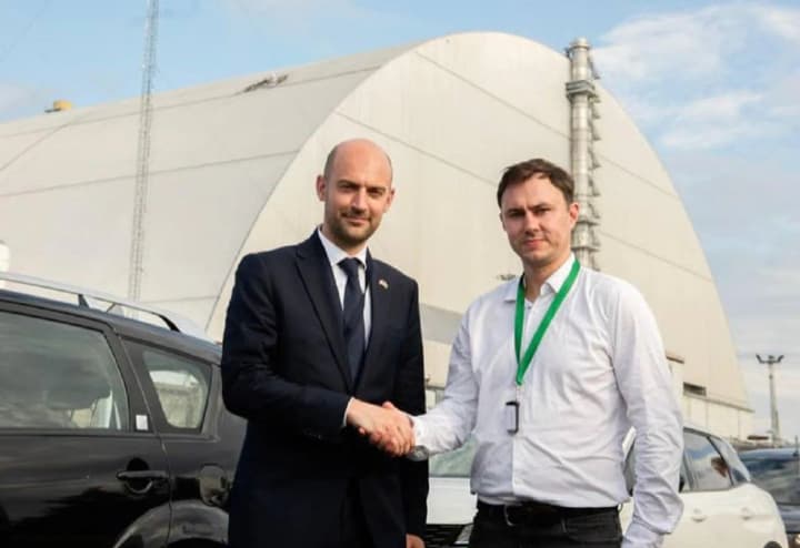 frantsiia-ta-ukraina-obiednuiut-zusyllia-dlia-zabezpechennia-yadernoi-bezpeky-minenerho