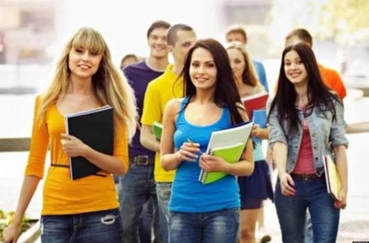 postuplenie-v-kolledzhi-posle-9-klassa-kogda-obnaroduyut-rezultati-i-kakovi-usloviya-zachisleniya