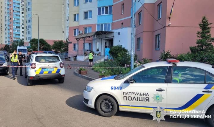 in-the-capital-a-four-year-old-boy-died-after-falling-from-a-21st-floor-apartment-window