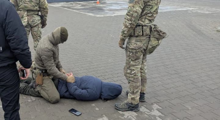 border-guard-from-sumy-region-received-5-years-in-prison-for-leaking-data-about-the-armed-forces-of-ukraine-and-selling-ammunition