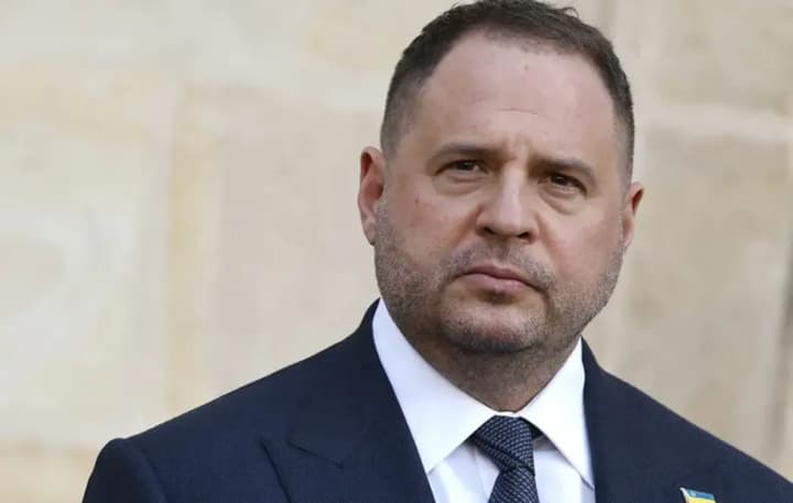 yermak-provel-ryad-vstrech-s-inostrannimi-partnerami-po-obmenu-plennimi-i-antikorruptsionnim-initsiativam