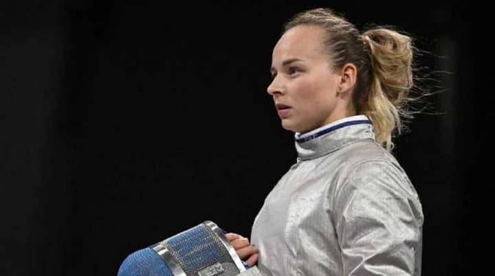 ukrainska-shablistka-yuliia-bakastova-zdolala-maiora-armii-rosii-vielikuiu-na-chs-z-fekhtuvannia