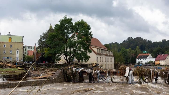 heavy-rains-in-northern-china-at-least-two-dead-and-thousands-evacuated