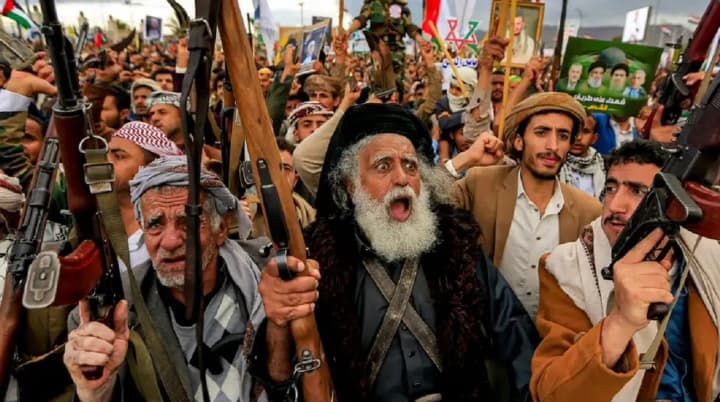 yemeni-houthis-threaten-to-attack-all-israeli-linked-ships