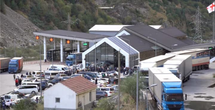 georgia-expands-living-space-at-daryali-checkpoint-for-ukrainians-deported-from-russia
