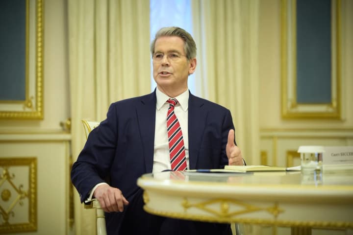 ssha-poperedyly-kytai-shchodo-100percent-za-kupivliu-rosiiskoi-nafty