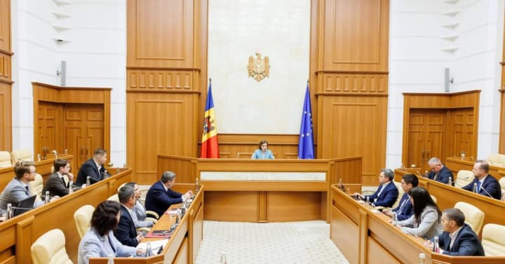 russia-plans-unprecedented-interference-in-moldovan-presidential-elections-sandu