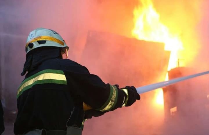 about-10-locations-in-kyiv-affected-by-enemy-drone-attack-one-person-injured-kmva