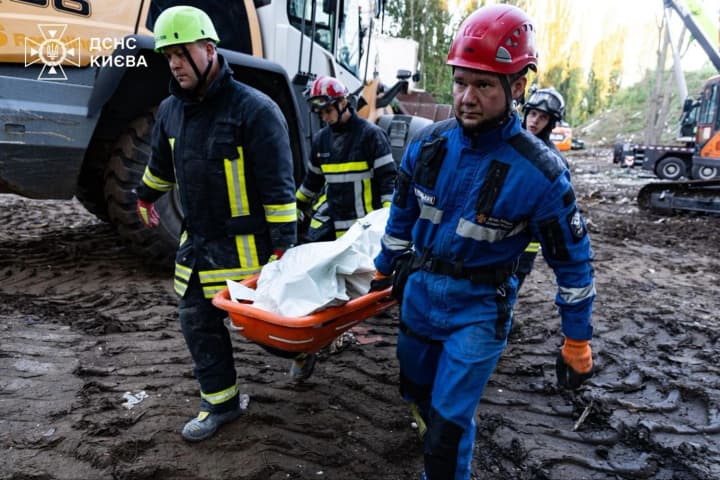 the-death-toll-in-kyiv-has-risen-to-26-including-three-children-ses