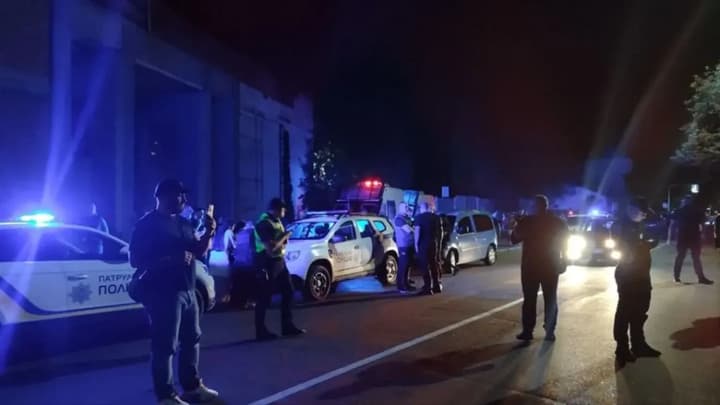 u-vinnytskomu-ttsk-prokomentuvaly-intsydent-z-tsyvilnymy-na-punkti-zboru