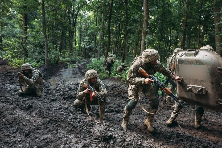 general-staff-on-the-front-situation-113-combat-engagements-took-place-the-enemy-launched-1531-kamikaze-drones-per-day