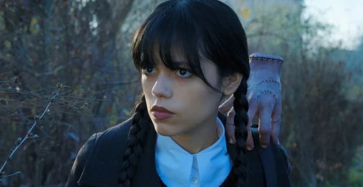 netflix-presented-the-first-part-of-the-second-season-of-wednesday-more-mysteries-and-family-dramas