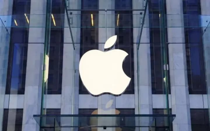 apple-increases-us-investment-to-dollar600-billion-over-four-years