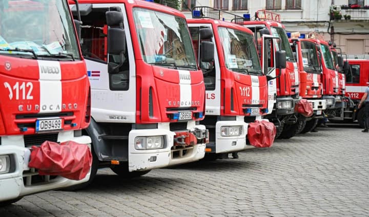 latvia-handed-over-16-fire-trucks-to-the-state-emergency-service-of-ukraine