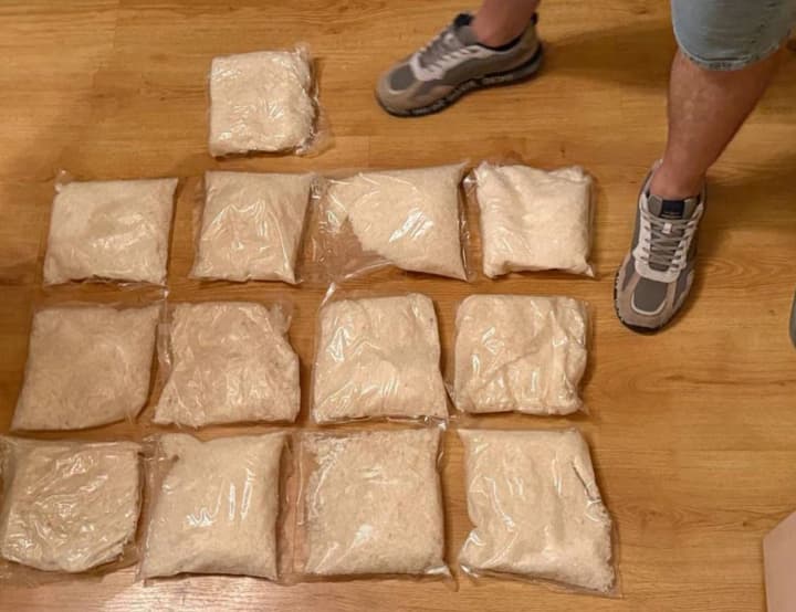 in-odesa-an-18-year-old-member-of-a-drug-gang-was-detained-with-salts-and-cannabis-worth-20-million-hryvnias