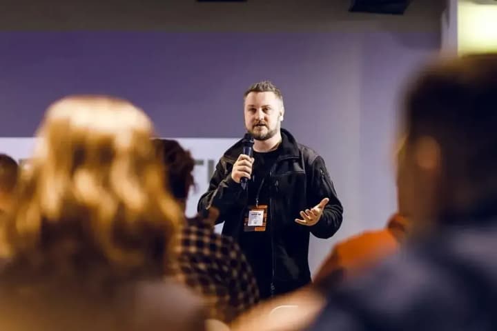 cpd-nsdc-before-the-alaska-summit-trump-does-not-see-russia-as-an-equal-they-are-in-for-disappointment