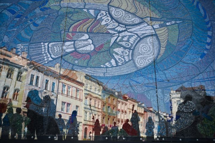 the-recreated-mosaic-by-alla-horska-boryviter-has-been-brought-to-lviv
