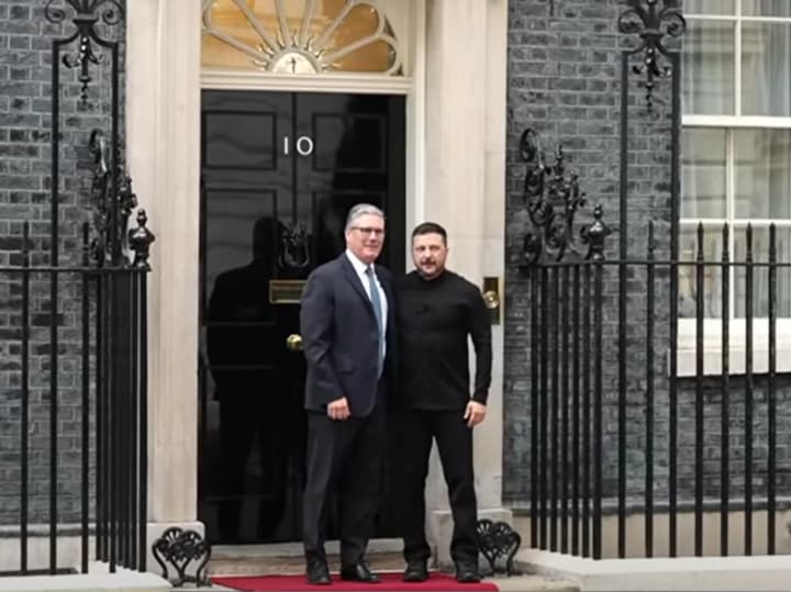 zelenskyy-arrived-at-downing-street-for-a-meeting-with-starmer