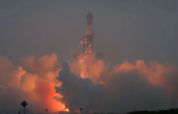 do-marsa-bez-pereshkod-spacex-zminyt-konstruktsiiu-rakety-starshir