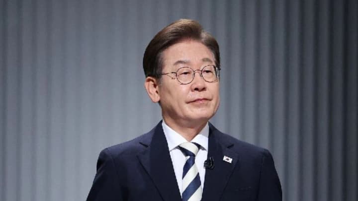 prezident-yuzhnoi-korei-predlozhil-kndr-mir-bez-pogloshcheniya-i-vozobnovlenie-voennikh-dogovorennostei