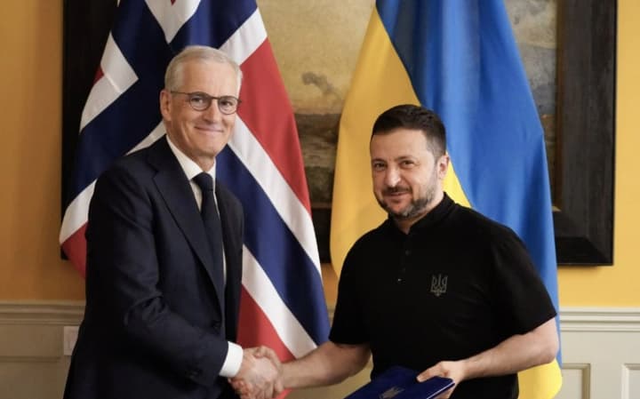 pravitelstvo-norvegii-zayavilo-chto-predostavlyaet-ukraine-do-100-mln-doll-na-zakupku-prirodnogo-gaza-na-zimu