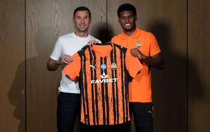 19-richnyi-brazylets-lukas-ferreira-pereishov-do-shakhtaria-shcho-vidomo-pro-novachka