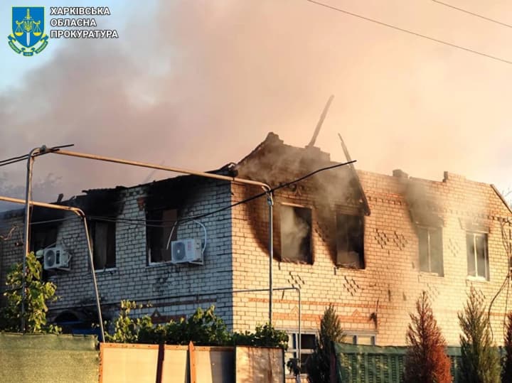 na-kharkivshchyni-za-nich-7-postrazhdalykh-vid-udariv-rf-u-tomu-chysli-rodyna-z-dvoma-ditmy