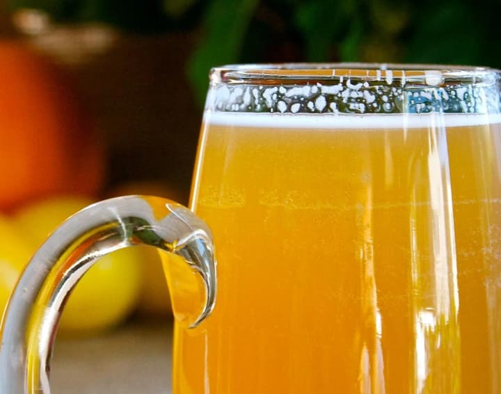 solodkyi-den-pasichnyka-top-medovykh-retseptiv