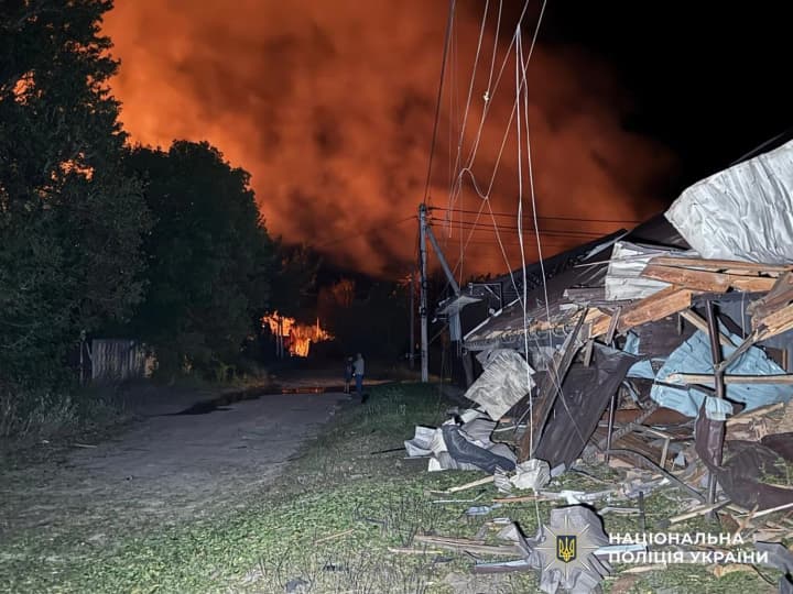 in-sumy-region-12-people-including-children-were-injured-as-a-result-of-massive-shelling-by-the-russian-federation-photos-of-the-consequences