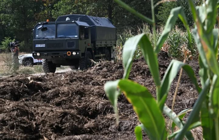 dron-upavshii-v-pole-v-polshe-predpolozhitelno-priletel-iz-belarusi-prokuror