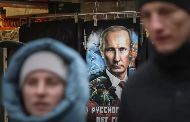 zelenskyy-on-levers-of-pressure-on-russia-their-economy-is-cracking-and-will-continue-to-degrade