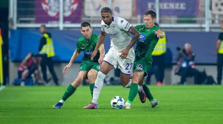 zhitomirskoe-polese-razgromno-proigrivaet-fiorentine-v-plei-off-kvalifikatsii-ligi-konferentsii