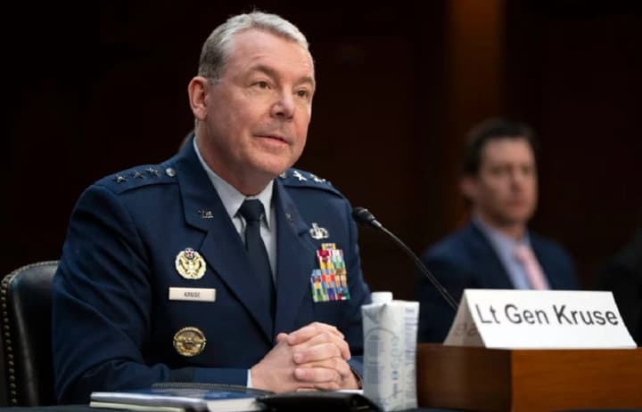 glava-pentagona-uvolil-rukovoditelya-razvedivatelnogo-upravleniya-ssha-kruza