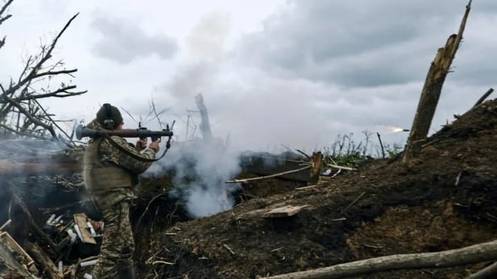 poteri-vraga-za-sutki-okkupanti-nedoschitalis-840-soldat-i-5-tankov