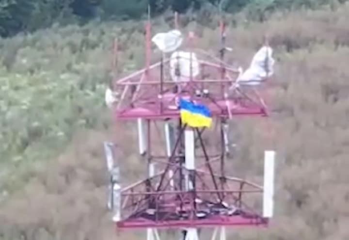 etnicheskie-zemli-ukraini-ukrainskie-flagi-poyavilis-v-kurskoi-oblasti-rf