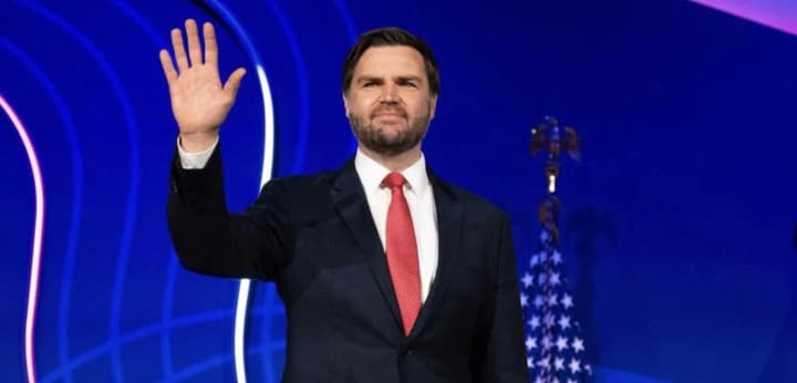 vitseprezydent-ssha-prohnozuie-myrne-vrehuliuvannia-v-ukraini-protiahom-pivroku