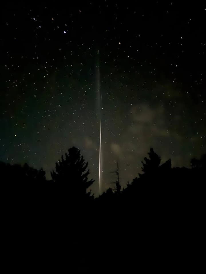 nevidome-yavyshche-zafiksuvaly-vnochi-u-nebi-nad-ukrainoiu