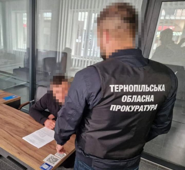 large-scale-embezzlement-of-budget-funds-exposed-in-ternopil-region-19-people-received-suspicions