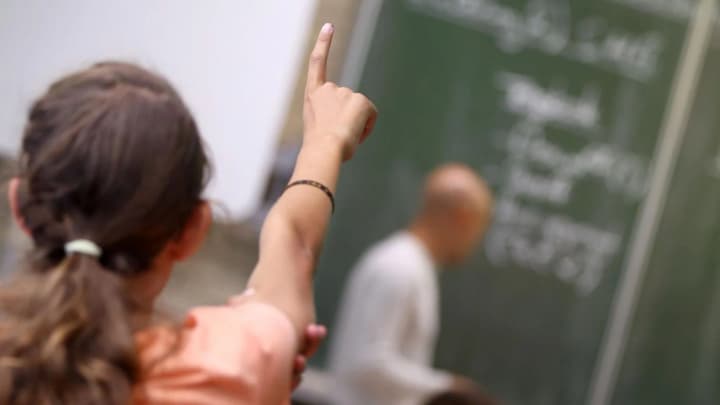 v-berline-rastet-chislo-shkol-gde-prepodayut-russkii-yazik-smi