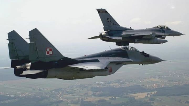 poland-scrambled-aircraft-due-to-russian-missile-attack-on-ukraine