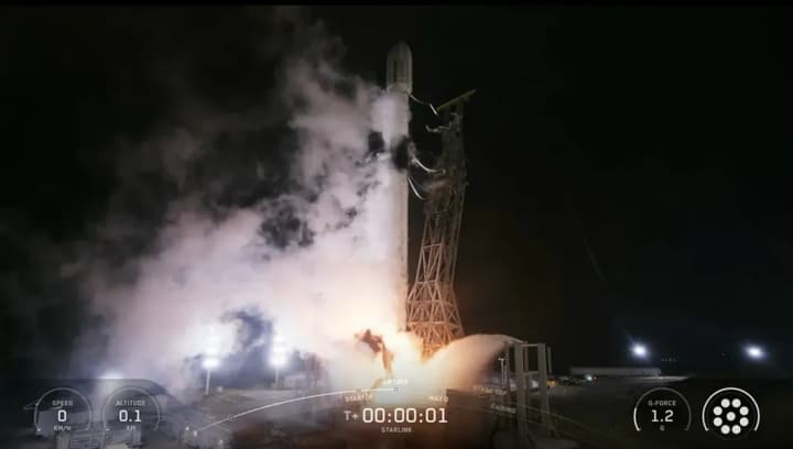 spacex-zapustyla-shche-24-suputnyky-starlink-na-orbitu-z-kalifornii