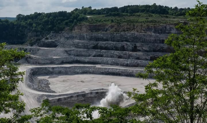 kak-rossiya-i-kitai-operedili-ssha-v-mirovom-proizvodstve-trotila-new-york-times