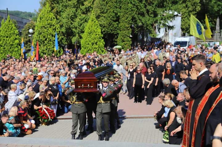 ukraine-bid-farewell-to-andriy-parubiy-photos