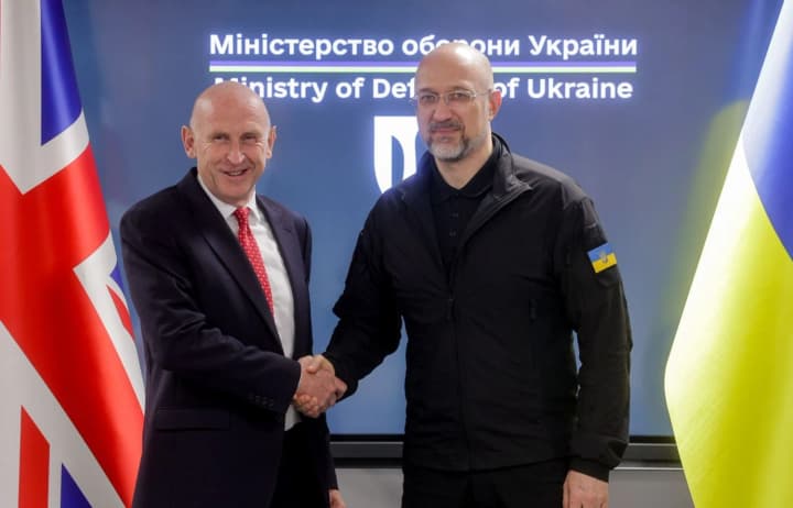 shmigal-vstretilsya-s-ministrom-oboroni-velikobritanii-obsudili-oruzhie-pvo-i-garantii-bezopasnosti