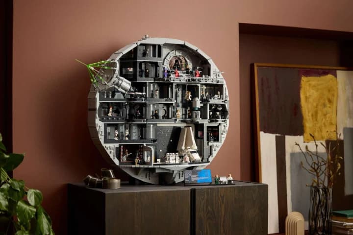 lego-vypuskaie-naidorozhchyi-nabir-star-wars-death-star-za-dollar99999
