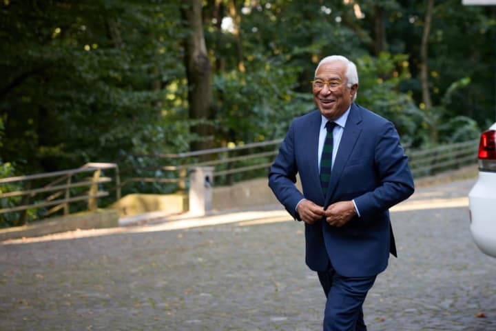 povedinka-moskvy-demonstruie-vidsutnist-zatsikavlenosti-u-prypynenni-ahresii-prezydent-yevrorady