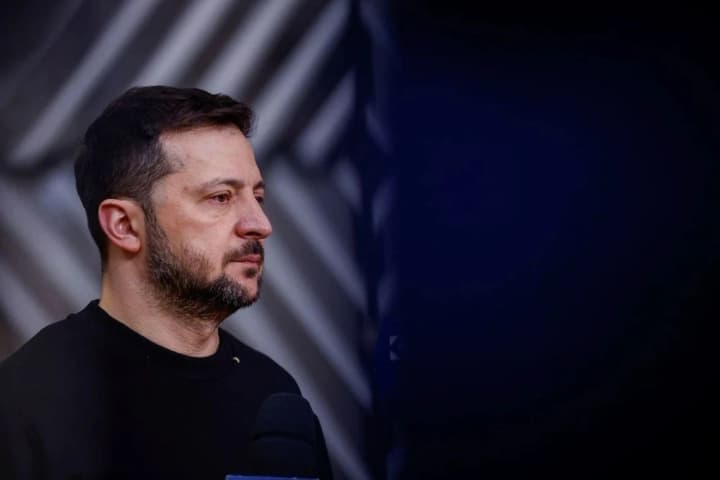 vo-vremya-nochnoi-ataki-pochti-polovina-dronov-bili-primankami-zelenskii