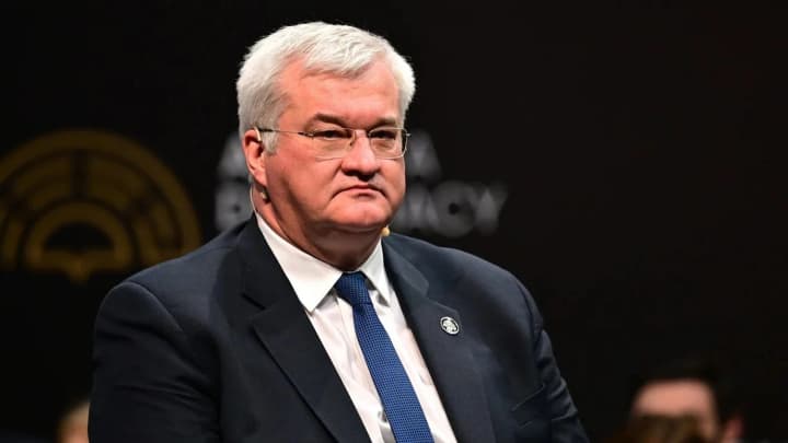 ukraine-holds-the-front-and-counterattacks-sybiha-discussed-military-needs-and-eu-membership-as-a-security-guarantee-with-the-weimar-triangle