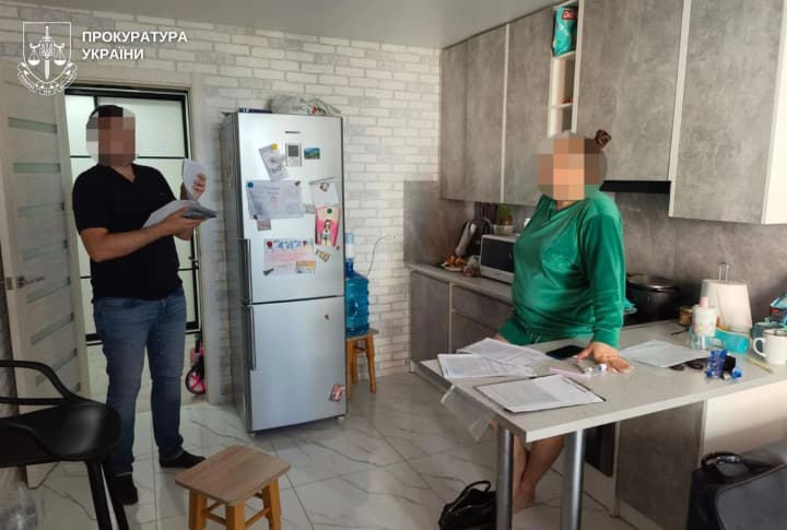 tried-to-take-conscripts-home-three-women-in-vinnytsia-were-notified-of-suspicion-for-an-action-against-the-tcc