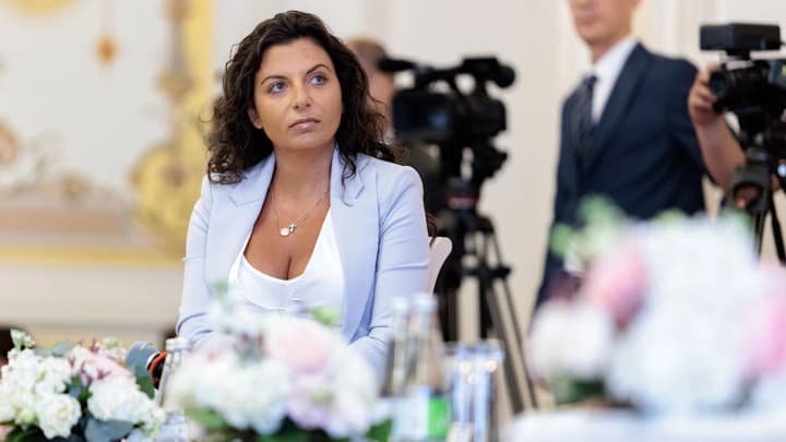 u-simonyan-diagnostirovali-rak-propagandistskaya-mashina-kremlya-mozhet-poteryat-klyuchevuyu-figuru